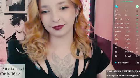 aliceriddle1 online show from October 19, 11:40 pm