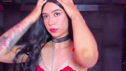 Alicestevens online show from May 29, 9:35 pm