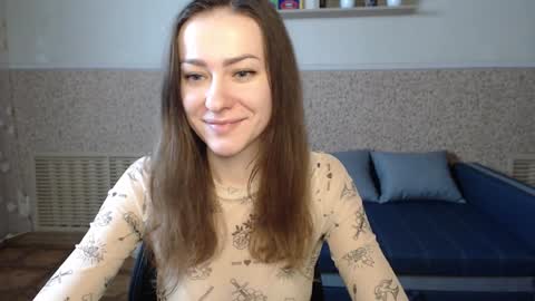 Alice online show from December 12, 5:26 pm