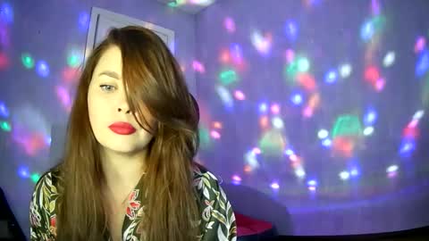 AlicexFresh online show from September 17, 6:55 am