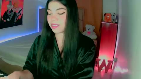 Snapshot of aliciabiden chatting on December 12, 3:10 am aliciabiden online show from December 12, 3:10 am