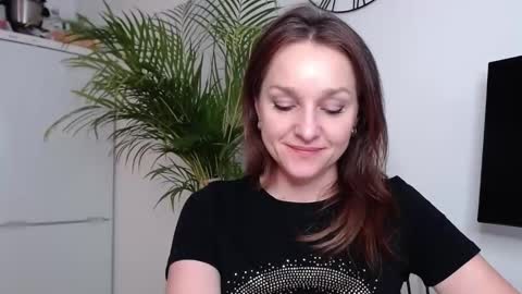 Alicia online show from February 19, 3:27 pm