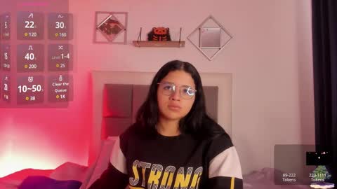Snapshot of aliice_walker_ chatting on January 17, 12:31 pm aliice_walker_ online show from January 17, 12:31 pm