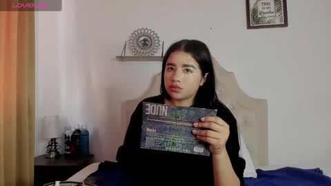 Snapshot of aliice_walker_ chatting on February 1, 1:41 pm aliice_walker_ online show from February 1, 1:41 pm
