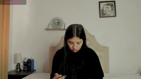 Snapshot of aliice_walker_ chatting on January 29, 1:07 pm aliice_walker_ online show from January 29, 1:07 pm