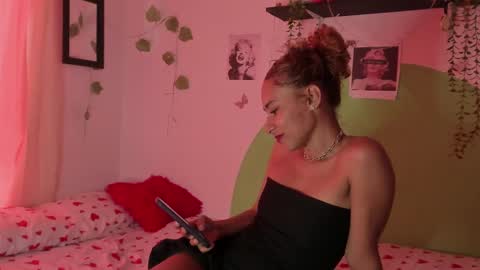           online show from December 13, 7:53 pm