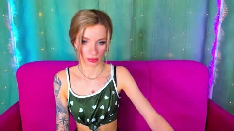 Alina online show from January 19, 1:57 am