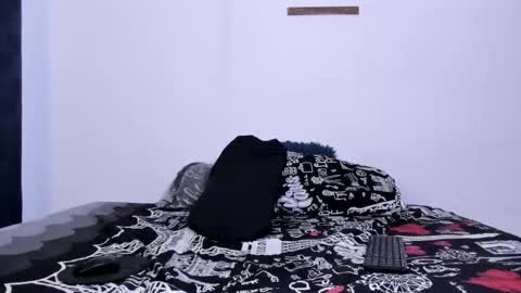 alinabozz1 online show from November 24, 2:35 am