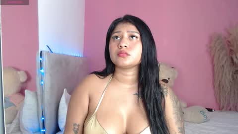 lili online show from January 6, 5:33 am