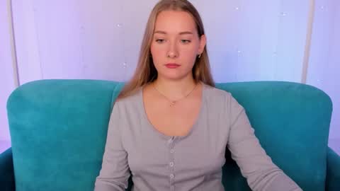 Snapshot of alinawise chatting on September 22, 1:04 am alinawise online show from September 22, 1:04 am