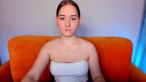 Snapshot of alinawise chatting on February 3, 1:09 am alinawise online show from February 3, 1:09 am