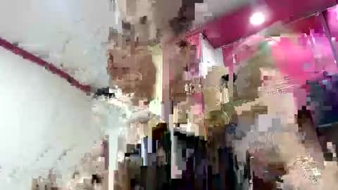 alipetite online show from December 17, 11:53 pm