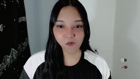 Shanti xhey online show from March 12, 8:11 pm