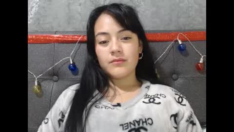 alisha_9997 online show from January 20, 1:21 pm
