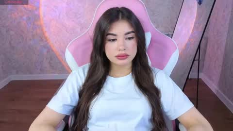 Alisha online show from April 14, 2:00 am