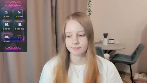 Alya online show from September 25, 6:39 pm