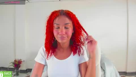Snapshot of alishasummer chatting on February 15, 7:06 pm Ali online show from February 15, 7:06 pm