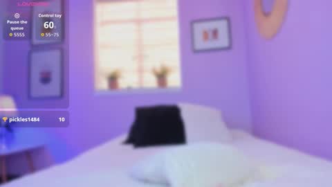 alisoon online show from October 15, 4:42 pm