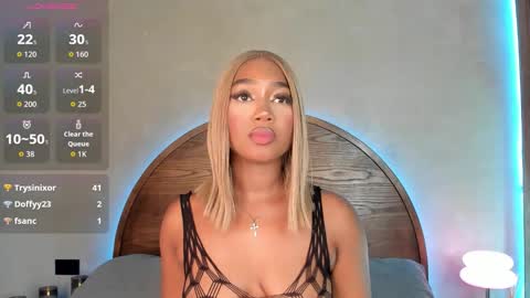 Alison Moon  online show from November 24, 11:07 pm