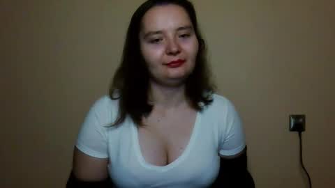 AlissaFlowers online show from January 8, 3:17 pm