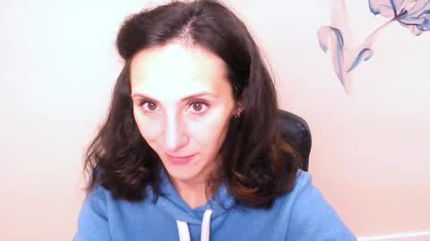 Snapshot of alissajersy_ chatting on September 26, 8:12 am Alissa online show from September 26, 8:12 am