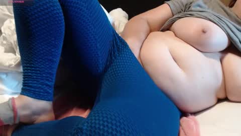 Alissonnat online show from September 19, 8:57 am