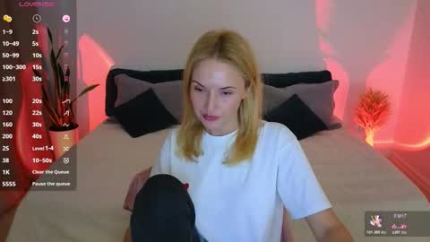 alisssarose online show from November 4, 10:48 pm