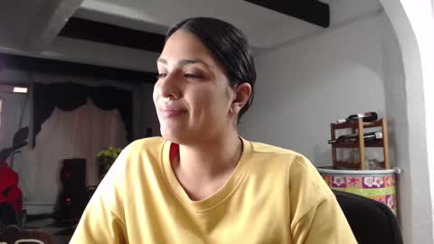 Snapshot of alix_beltran chatting on February 16, 11:26 pm Alix online show from February 16, 11:26 pm