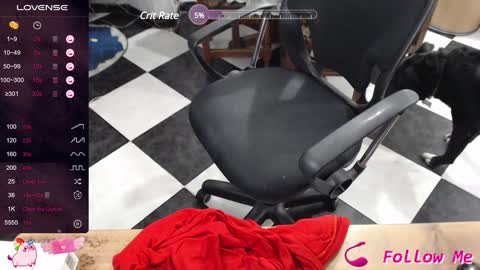 Snapshot of alix_beltran chatting on December 20, 2:41 am Alix online show from December 20, 2:41 am
