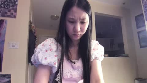 Alize Zaide online show from December 18, 9:08 pm