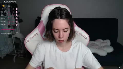 alice online show from November 2, 1:20 am