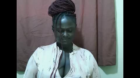 Allie online show from October 18, 10:29 am