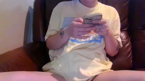 alliebearx online show from November 29, 12:03 am