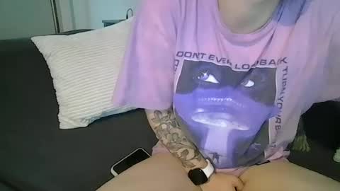 alliebearx online show from June 13, 3:26 am