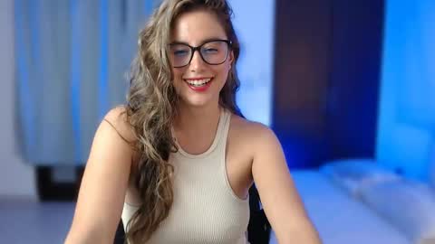 allieemod online show from March 7, 4:02 am