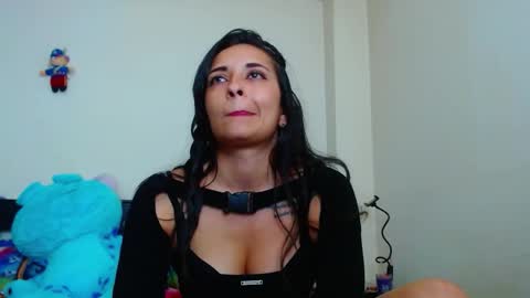 Allyson collins online show from November 12, 9:13 pm