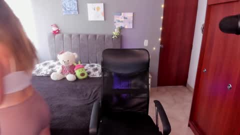 ANNA online show from January 20, 4:23 pm