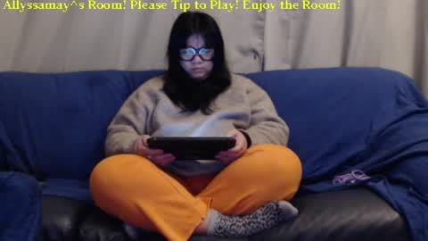 Allyssamay online show from February 22, 3:34 am