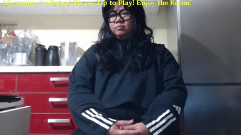 Allyssamay online show from February 16, 3:47 am