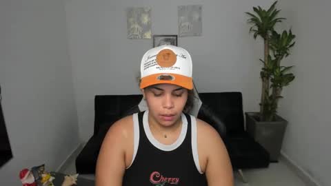 allyssann online show from December 10, 11:08 pm