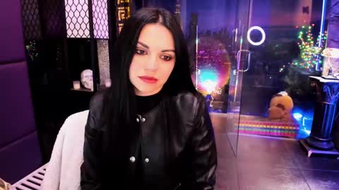 Snapshot of alma_pearl chatting on February 16, 9:48 am Alma online show from February 16, 9:48 am