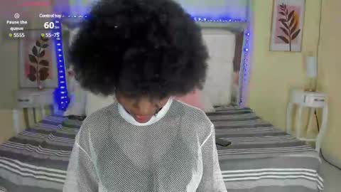 Snapshot of almasaennz chatting on March 1, 8:42 pm online show from March 1, 8:42 pm