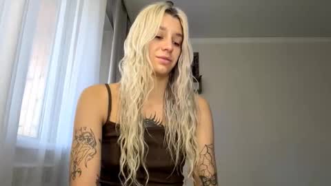 Arina online show from September 23, 7:39 am