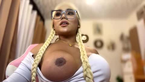 alodia x princess online show from November 22, 10:56 pm