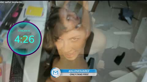 Alondra Suarez online show from October 24, 4:36 pm