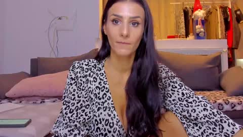 Michelle online show from November 3, 12:09 pm