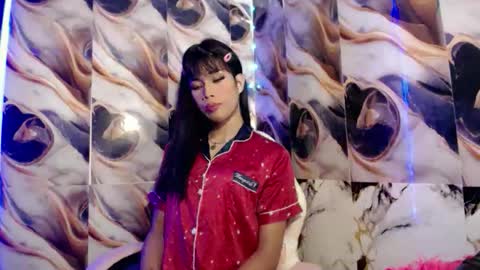 Arianna online show from March 8, 1:04 pm