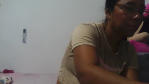 analia online show from October 21, 12:20 pm