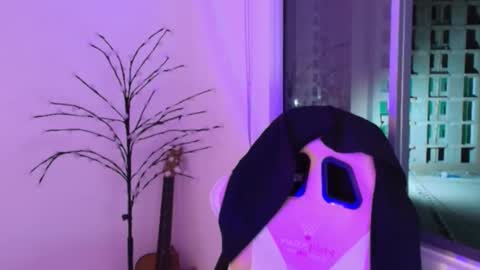 Aly online show from March 6, 12:50 am