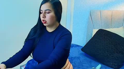   A L Y  online show from September 16, 11:40 am